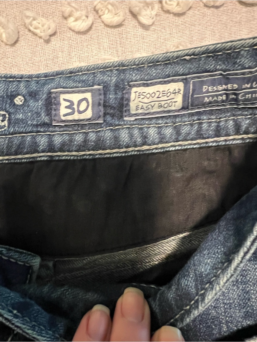 Miss Me jeans from Buckle - Picture 3 of 4